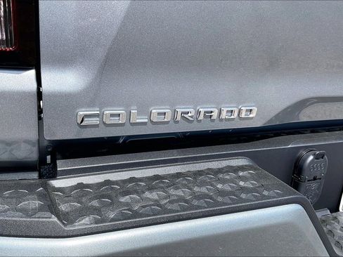 New 2026 Chevrolet Colorado LT w/ LT Convenience Package RWD image 9