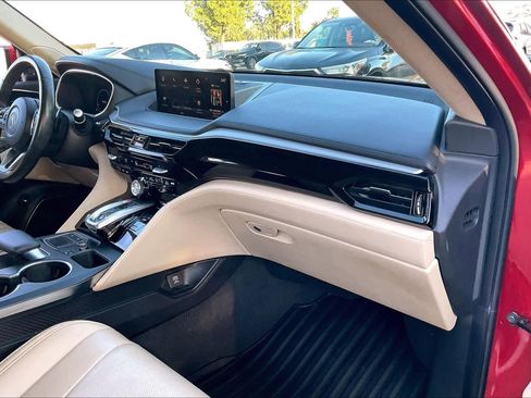 Used 2023 Acura MDX SH-AWD w/ Technology Package image 18