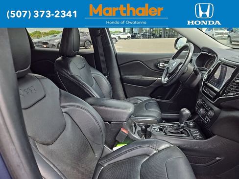 Used 2020 Jeep Cherokee Limited AWD/4WD image 19