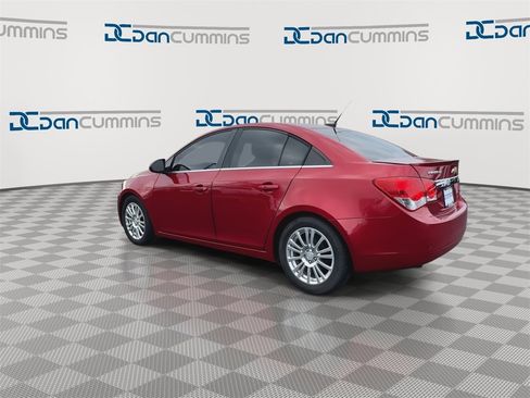 Used 2013 Chevrolet Cruze Eco image 6