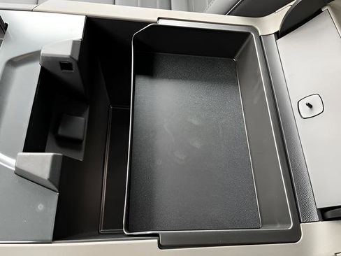 New 2025 GMC Hummer EV 2X w/ LPO, Dark Essentials Package image 21