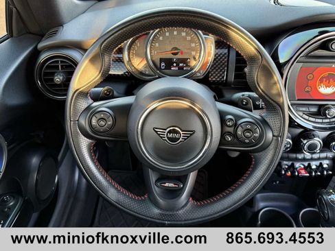 Used 2019 MINI Cooper S w/ Signature Upholstery Package image 24