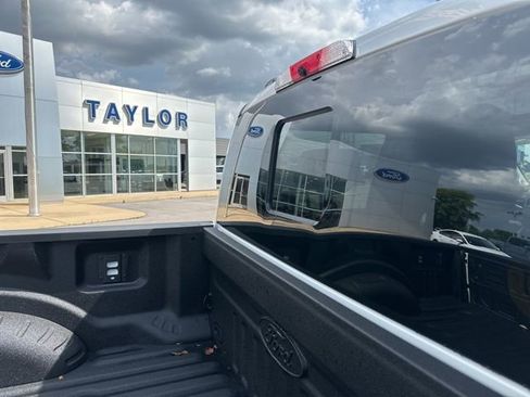 New 2025 Ford F250 Lariat w/ Lariat Ultimate Package AWD/4WD image 12