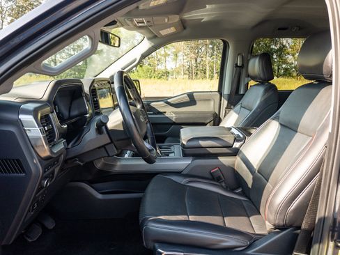Used 2021 Ford F150 Lariat AWD/4WD image 11