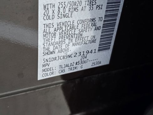 Used 2022 Nissan Pathfinder SL w/ SL Premium Package image 33