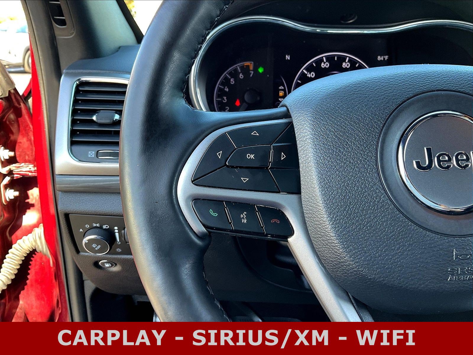 Used 2020 Jeep Grand Cherokee Altitude AWD/4WD image 11
