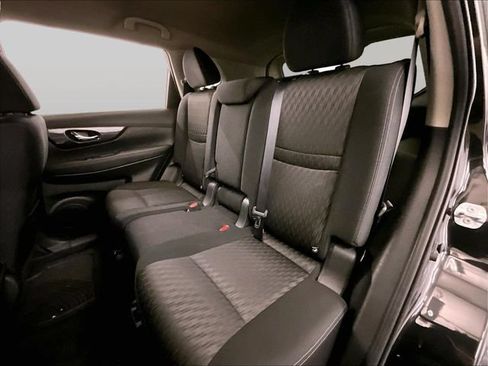 Used 2017 Nissan Rogue S w/ S Appearance Package AWD/4WD image 24
