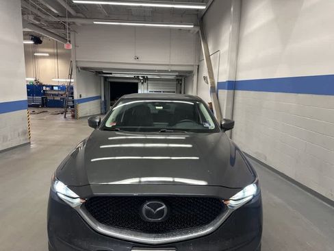 Used 2018 MAZDA CX-5 Touring image 9