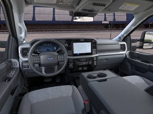 New 2026 Ford F250 XLT AWD/4WD image 9