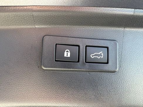 Used 2025 Subaru Outback Limited w/ Popular Package #2 image 8