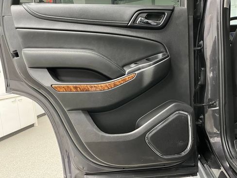 Used 2016 Chevrolet Tahoe LTZ AWD/4WD image 43