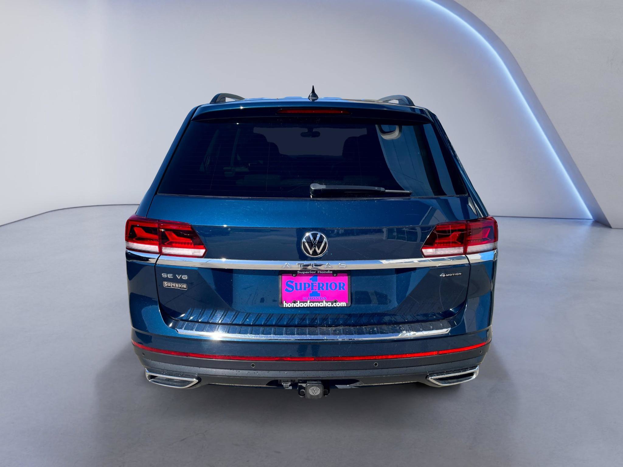 Used 2023 Volkswagen Atlas SE AWD/4WD image 3
