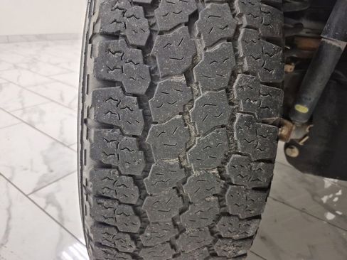 Used 2018 Ford F250 XLT w/ Snow Plow Prep Package image 38