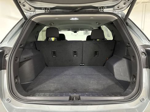 Used 2024 Chevrolet Equinox LT AWD/4WD image 23