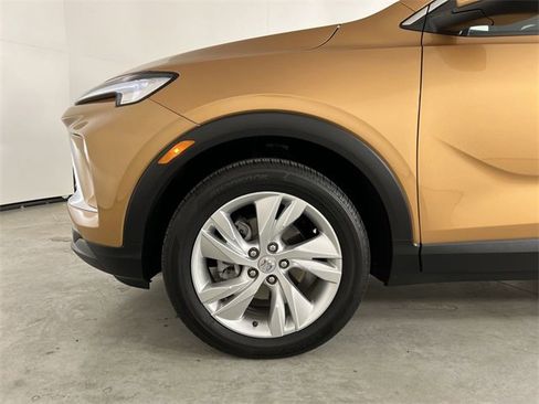 Certified 2024 Buick Encore GX Preferred w/ Comfort Package image 32