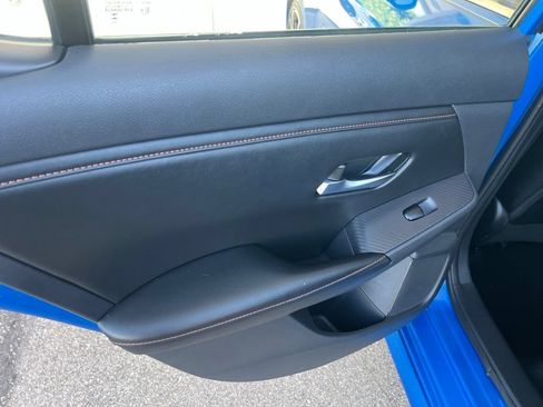 Certified 2023 Nissan Sentra SR w/ SR Premium Package FWD image 12