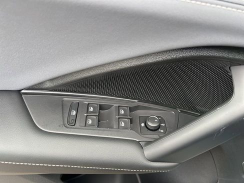 New 2026 Volkswagen Tiguan SE image 19