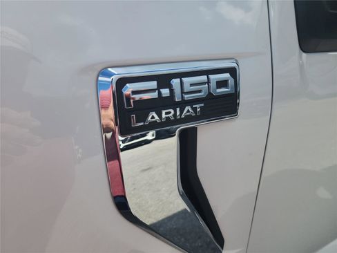 Certified 2023 Ford F150 Lariat w/ FX4 Off-Road Package image 9