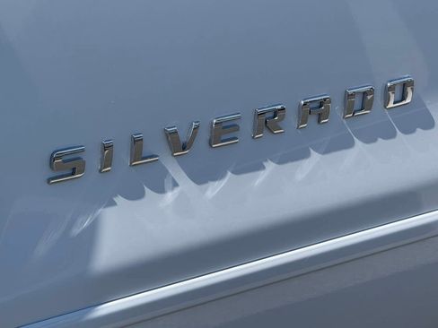 Used 2015 Chevrolet Silverado 1500 LT w/ LT Convenience Package image 27