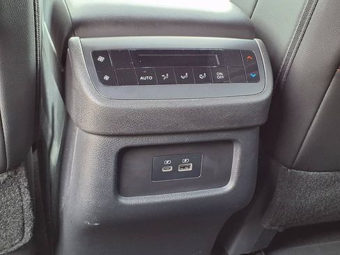 Used 2024 Nissan Pathfinder Rock Creek AWD/4WD image 16