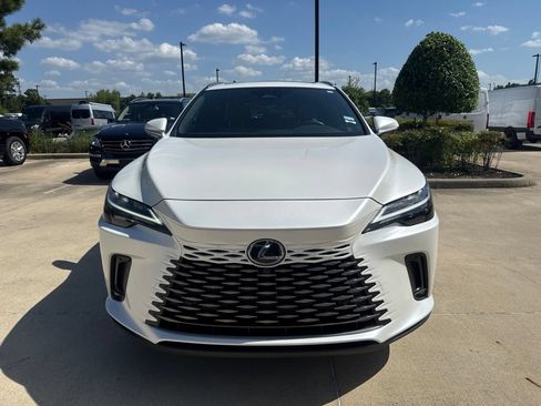 Used 2025 Lexus RX 350 Premium Plus FWD image 2