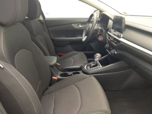 Used 2019 Kia Forte LXS FWD image 21