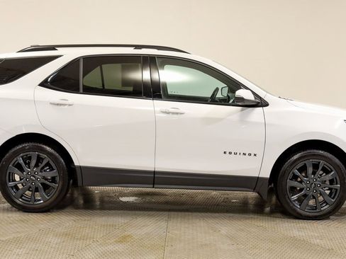Used 2023 Chevrolet Equinox RS image 8