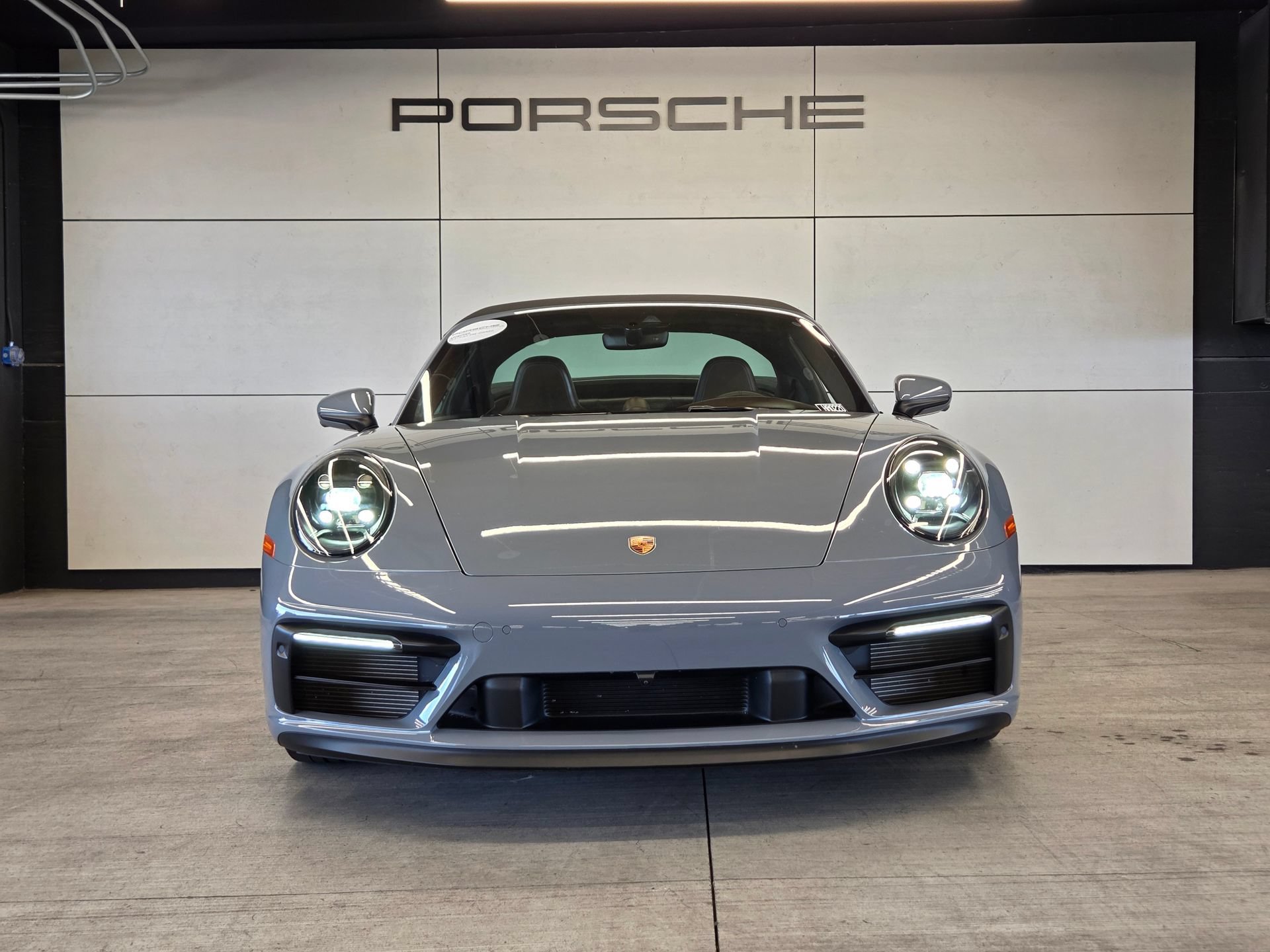 Certified 2024 Porsche 911 Targa 4 GTS AWD/4WD image 28