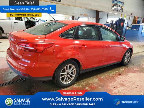 Used 2017 Ford Focus SE image 4