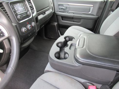 Certified 2024 RAM 1500 Classic SLT AWD/4WD image 16