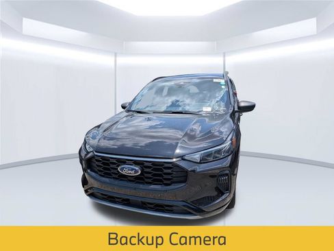 Used 2024 Ford Escape ST-Line FWD image 2