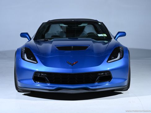Used 2016 Chevrolet Corvette Z06 w/ 3LZ Preferred Equipment Group RWD image 3
