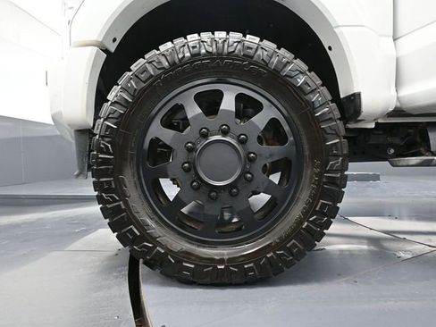 Used 2020 Ford F450 Platinum w/ FX4 Off-Road Package image 17