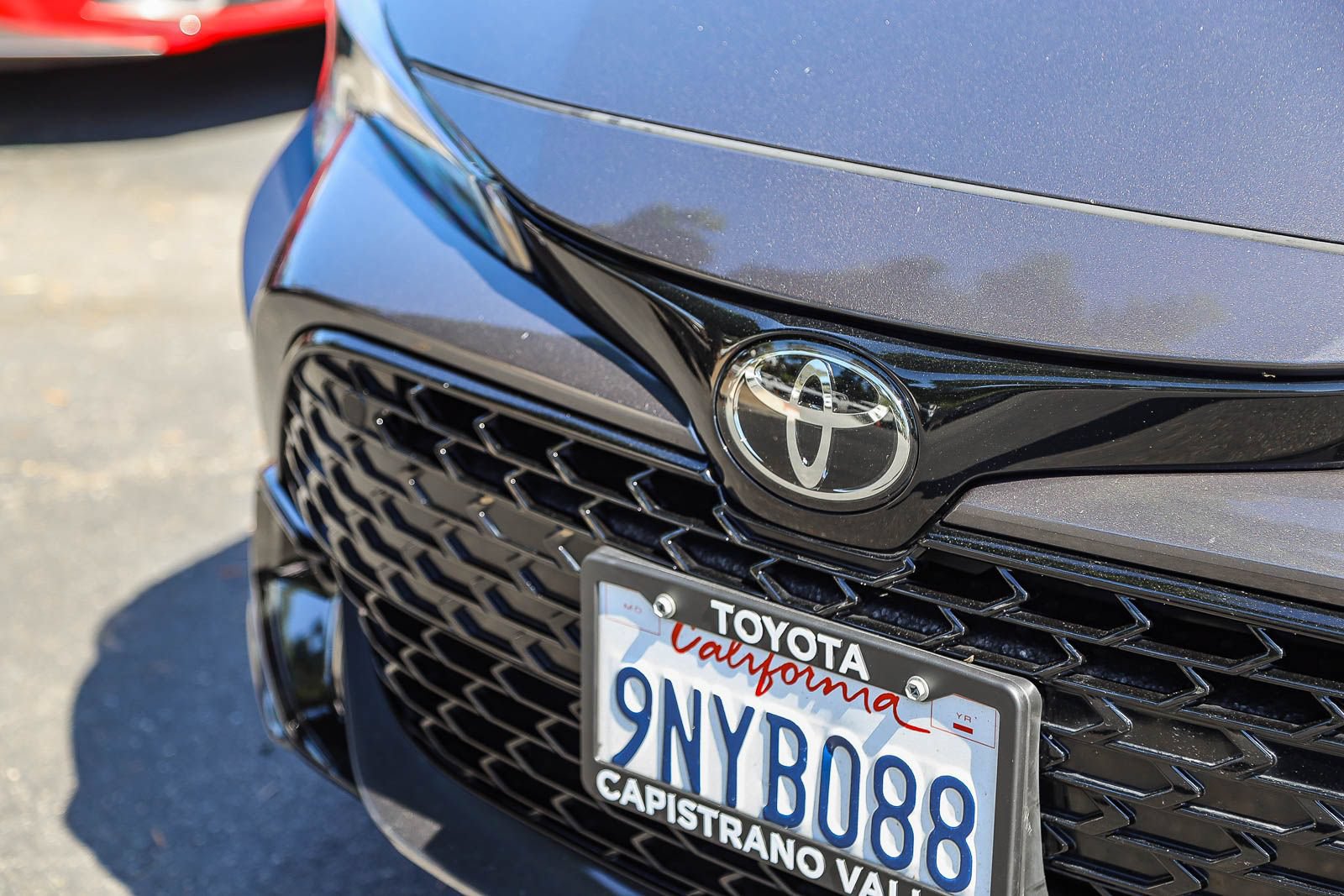 Certified 2025 Toyota Corolla SE w/ SE Package FWD image 11