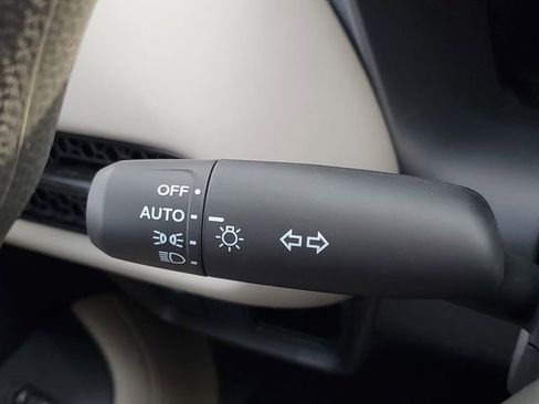 New 2026 Honda HR-V LX image 14