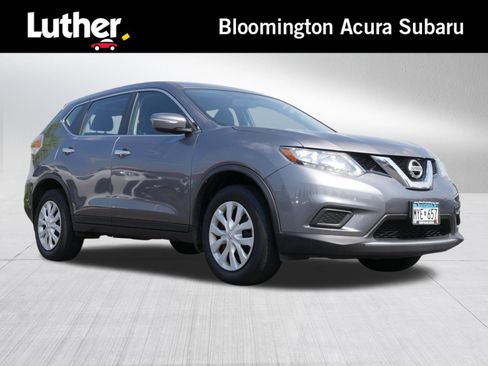 Used 2015 Nissan Rogue S AWD/4WD image 1