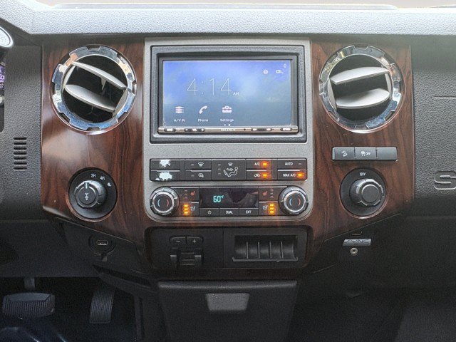Used 2011 Ford F250 Lariat w/ Lariat Interior Pkg AWD/4WD image 14
