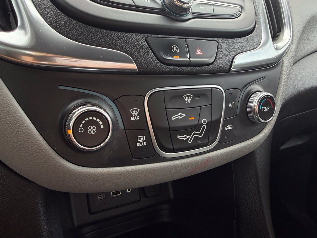 Used 2024 Chevrolet Equinox LS w/ Driver Confidence II Package FWD image 21