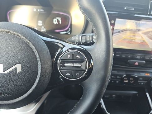 Certified 2023 Kia Soul EX image 16