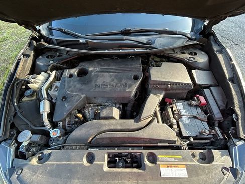 Used 2017 Nissan Altima 2.5 SV FWD image 12