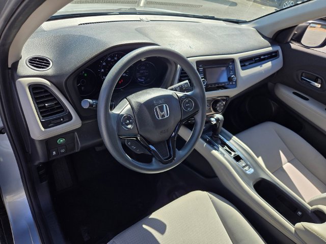Used 2021 Honda HR-V LX image 8