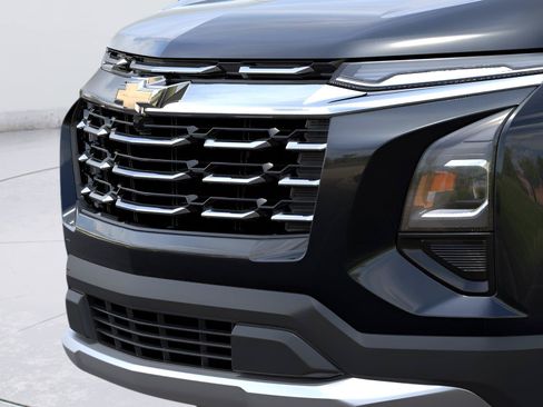 New 2027 Chevrolet Equinox LT FWD image 13