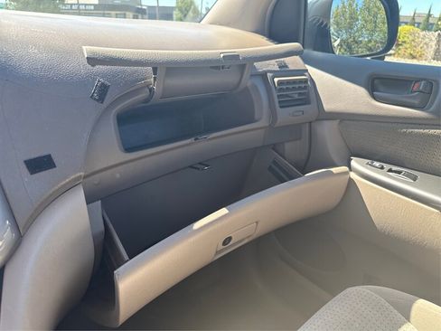 Used 2007 Toyota Sienna CE image 45