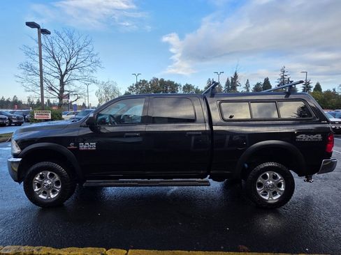 Used 2018 RAM 2500 Tradesman w/ Chrome Appearance Group image 3
