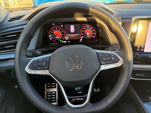 New 2026 Volkswagen Atlas Peak Edition AWD/4WD image 14