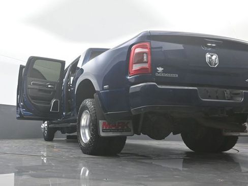 Used 2023 RAM 3500 Laramie image 30
