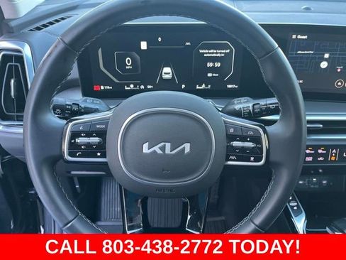 Used 2025 Kia Sorento SX FWD image 18