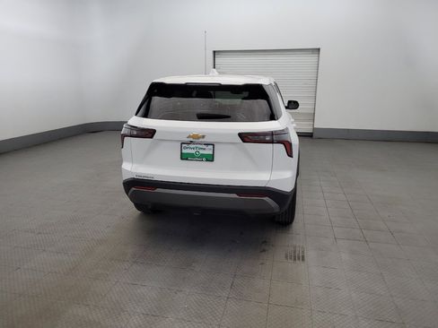 Used 2025 Chevrolet Equinox LT FWD image 7