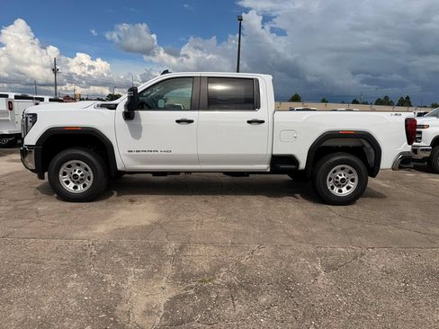 New 2026 GMC Sierra 2500 Pro w/ Convenience Package AWD/4WD image 2