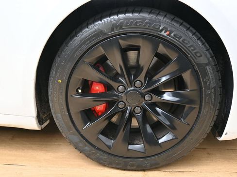 Used 2020 Tesla Model S Performance AWD/4WD image 12
